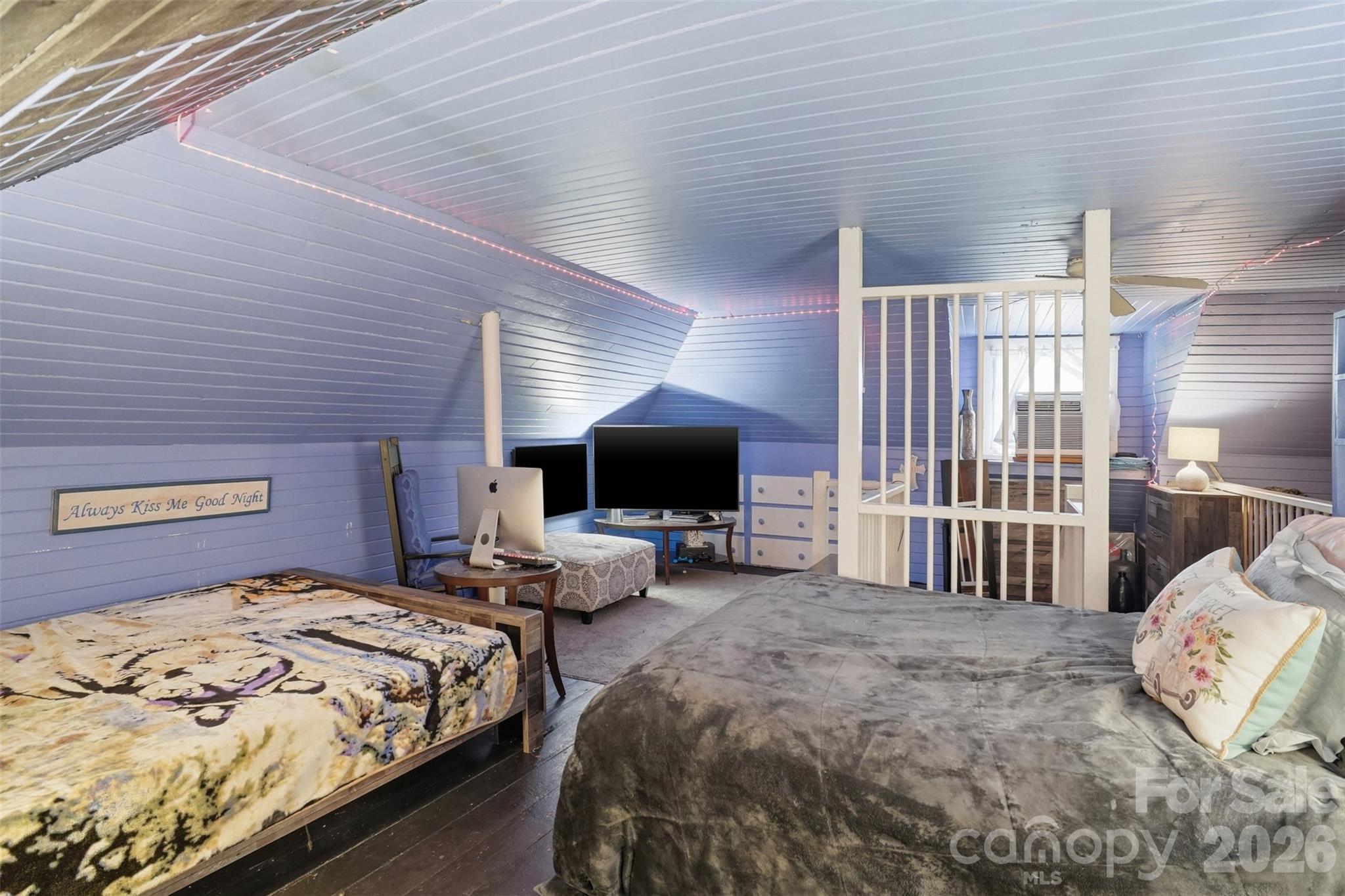 1815 Hemlock Avenue Property Photo 19