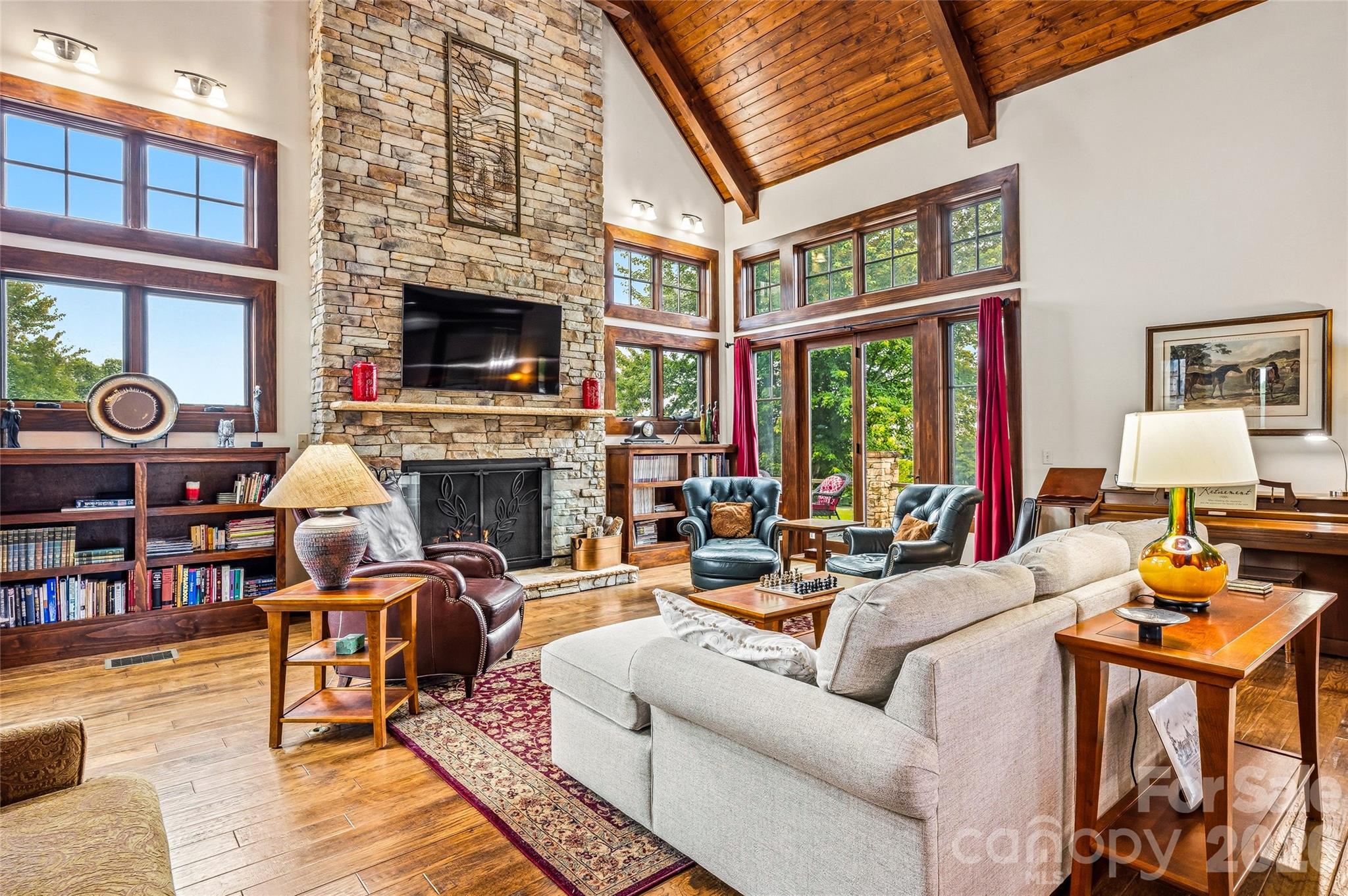 4862 Pinnacle Mountain Road Property Photo 15
