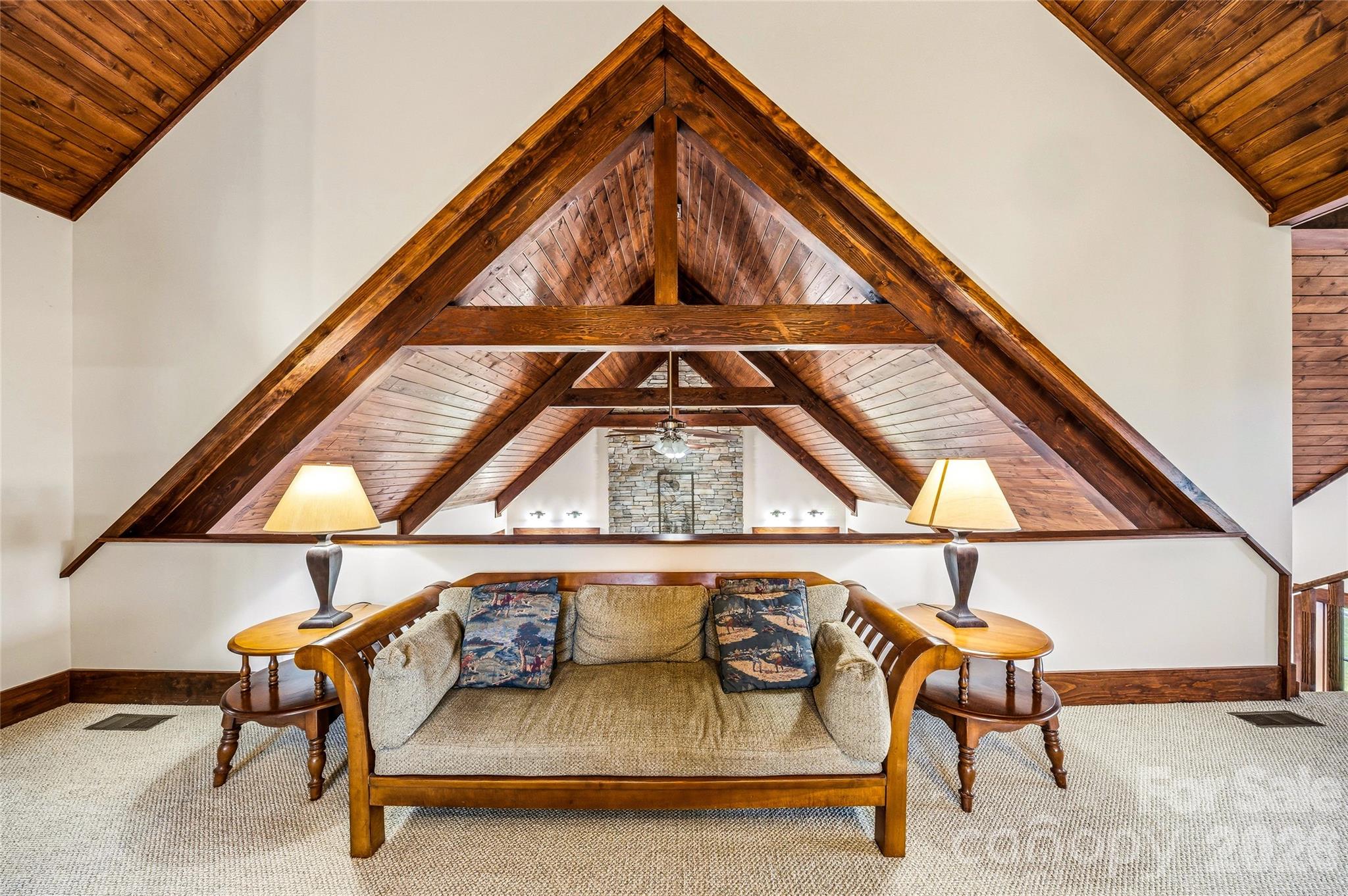 4862 Pinnacle Mountain Road Property Photo 27
