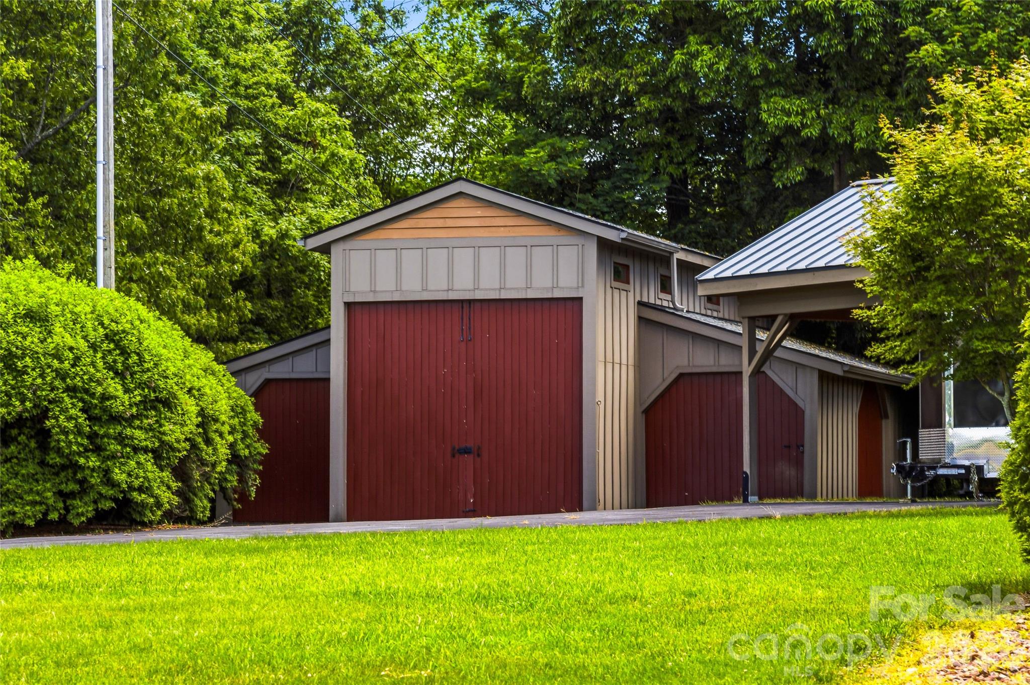 4862 Pinnacle Mountain Road Property Photo 42