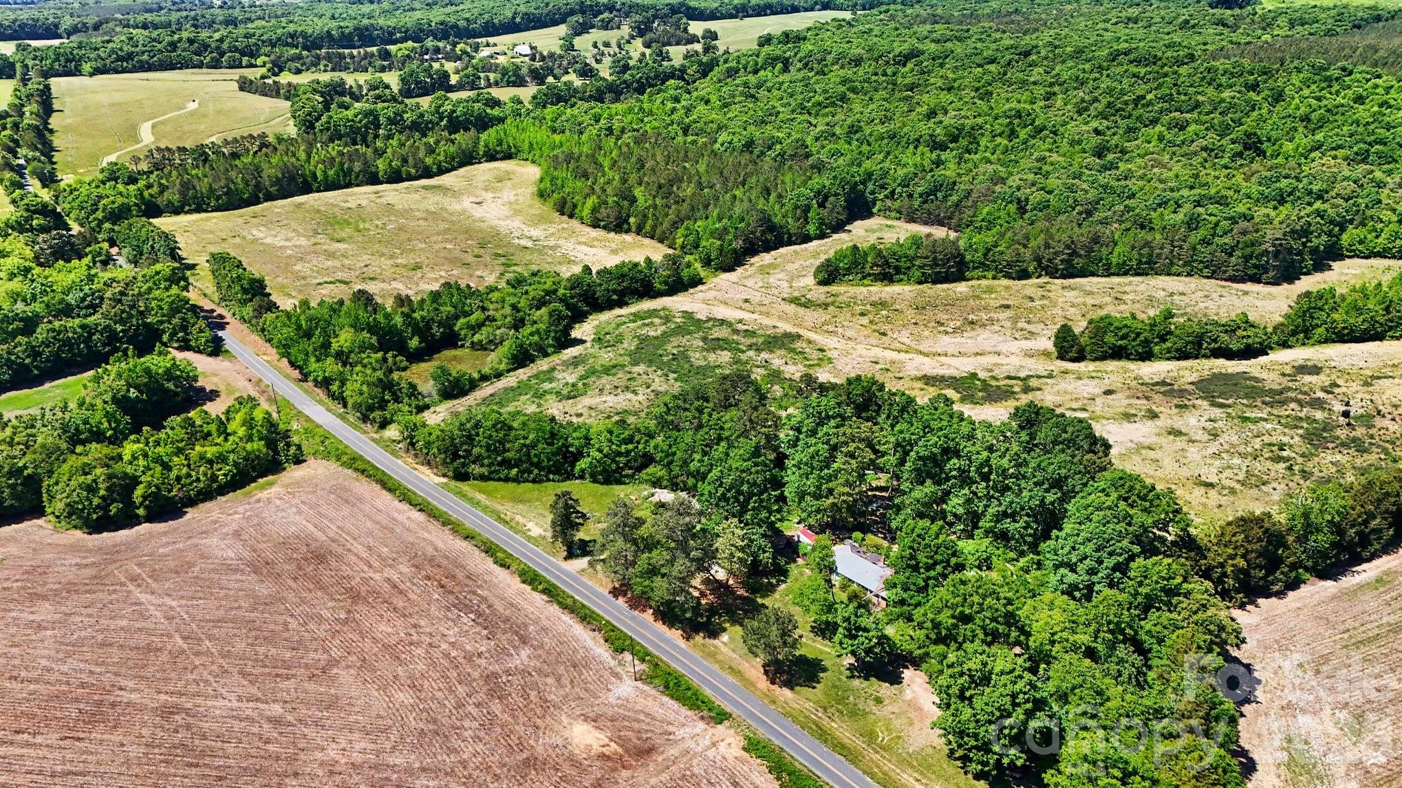 1832 Tysinger Road Property Photo 8