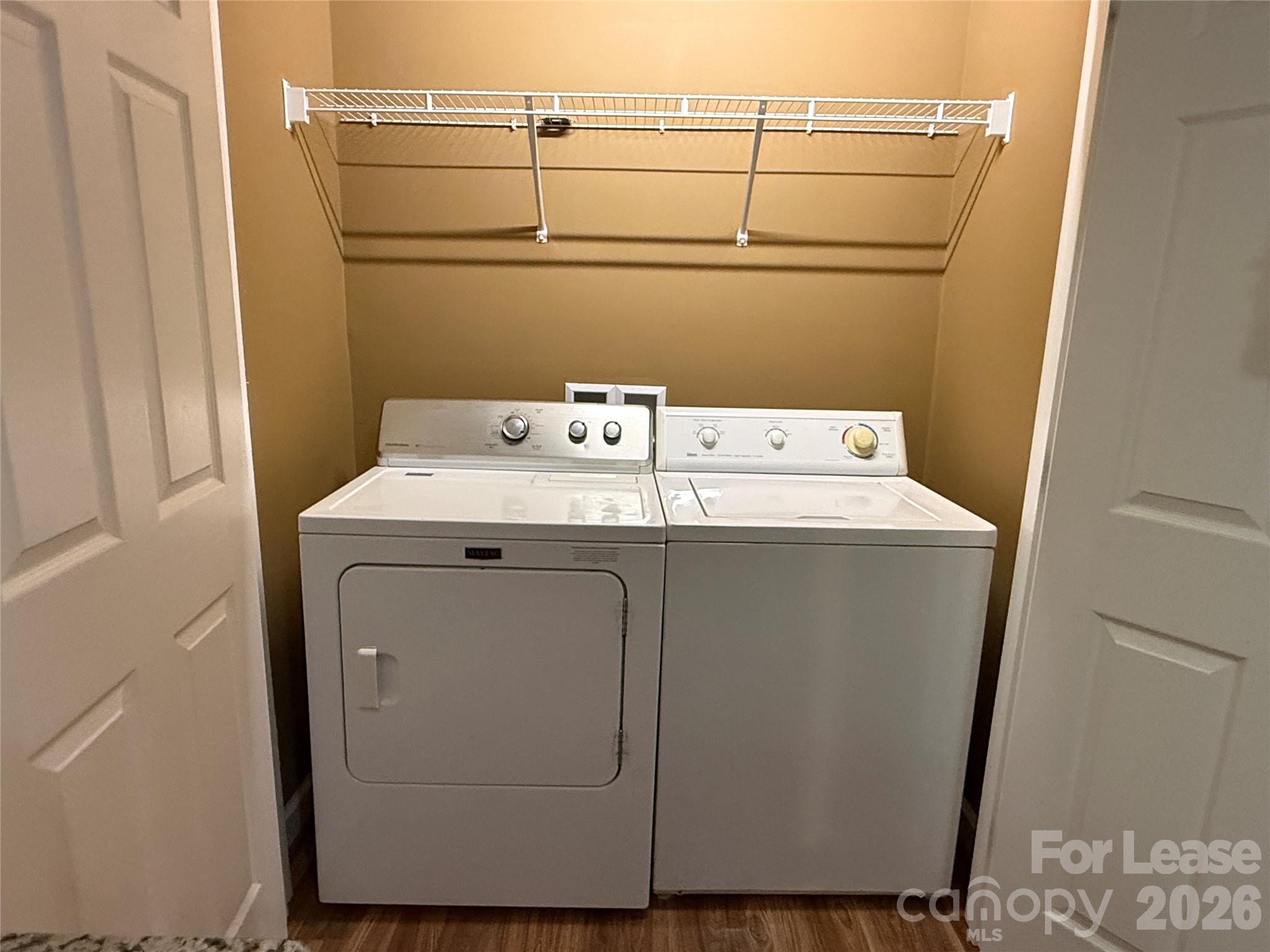 919 N Flint Street Property Photo 12