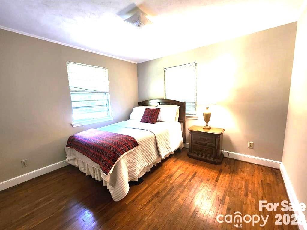 2333 Lynwood Drive Property Photo 13