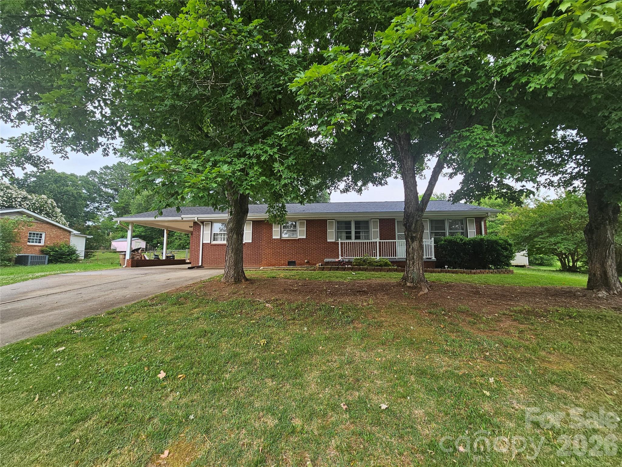 3025 Hazel Drive Property Photo 1