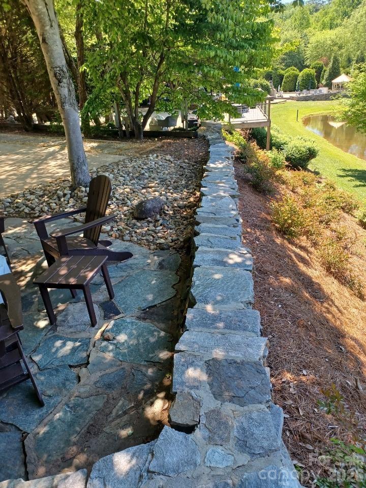 106 Cornell Circle Property Photo 7