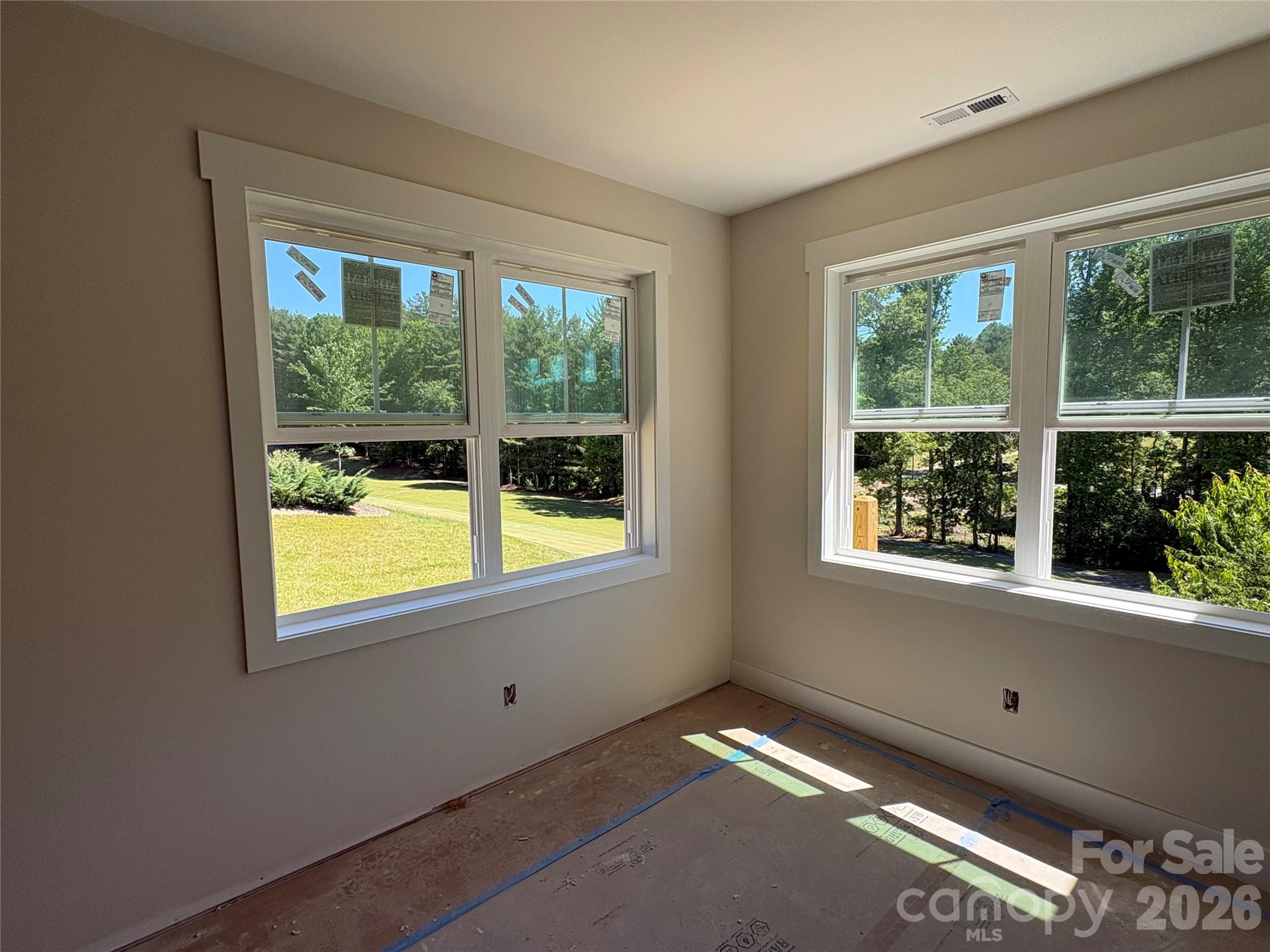 148 Triple Fairways Drive Property Photo 8