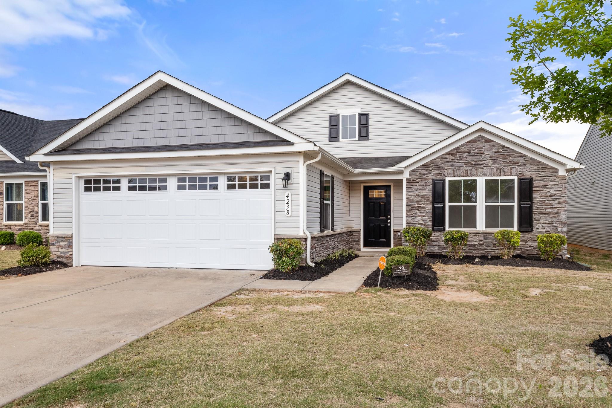 4238 Mackinnon Drive