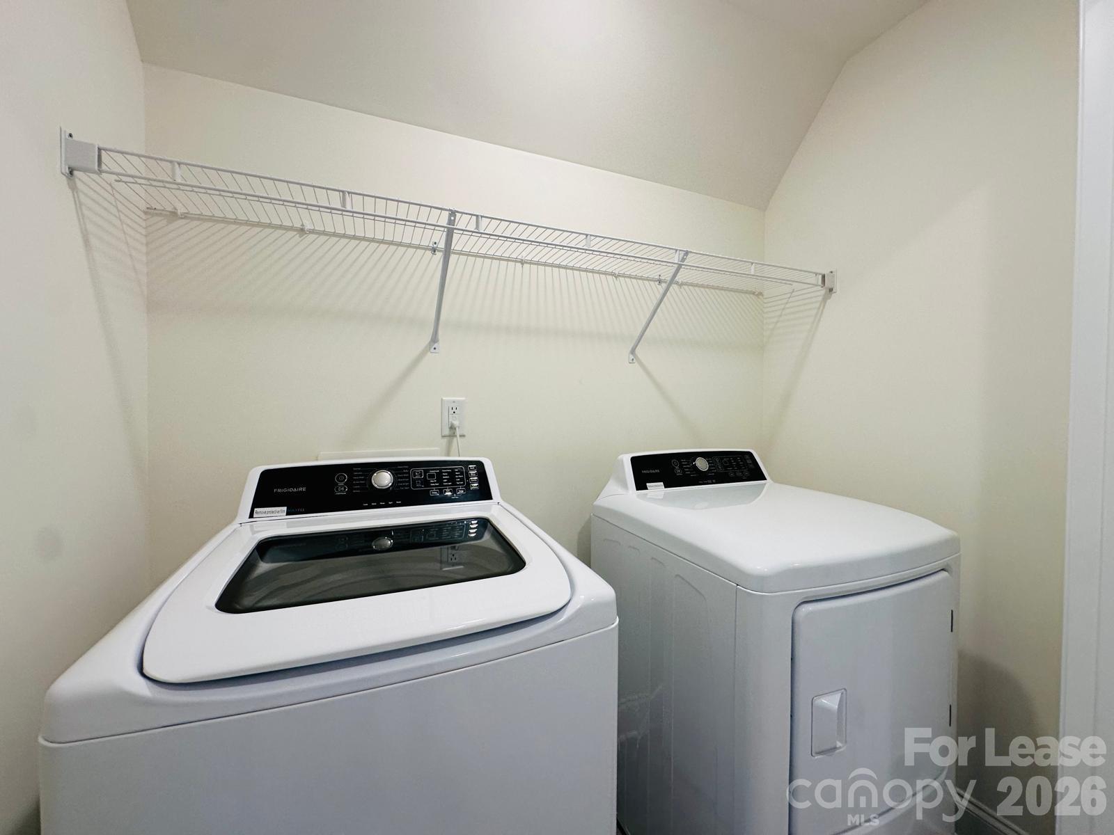 4017 Black Court Property Photo 15