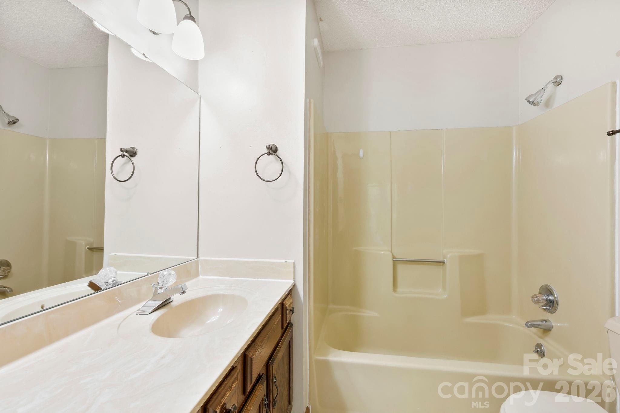 48 Ravencroft Lane F48 Property Photo 17