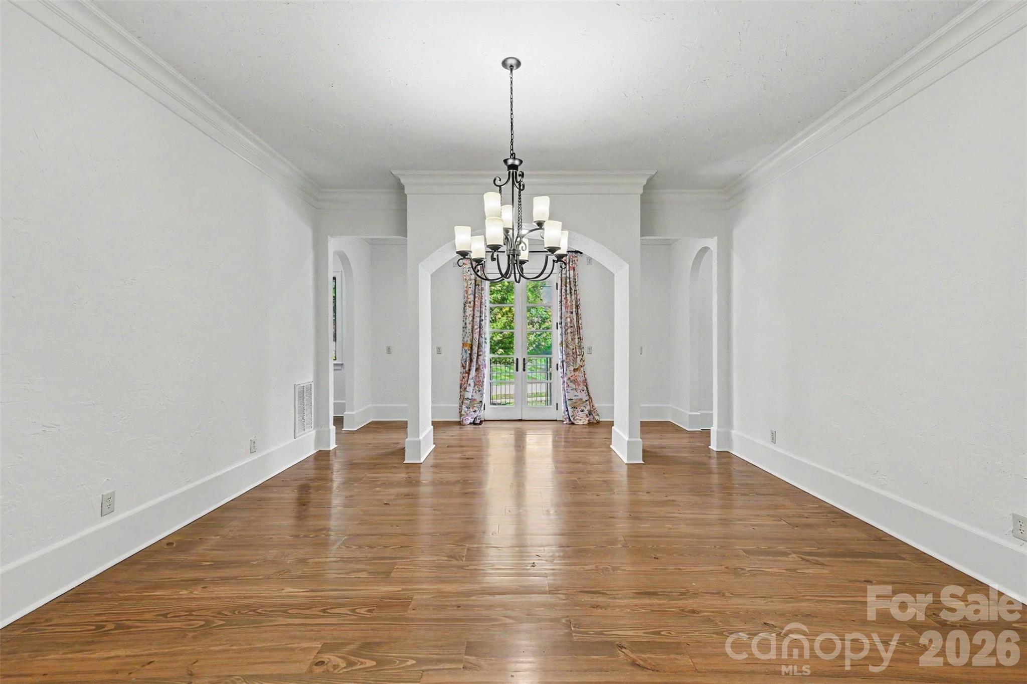 703 Sainte Rose Lane Property Photo 7