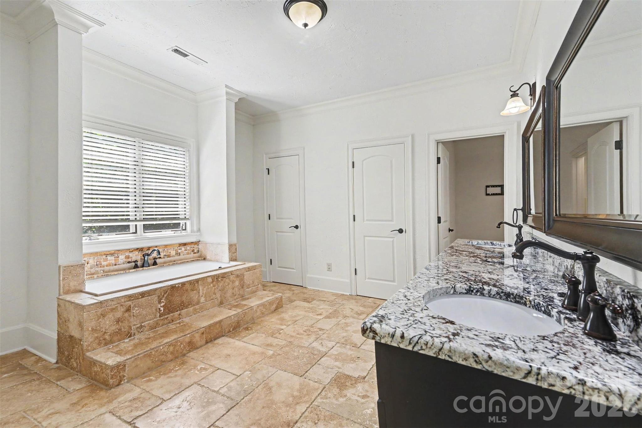 703 Sainte Rose Lane Property Photo 27