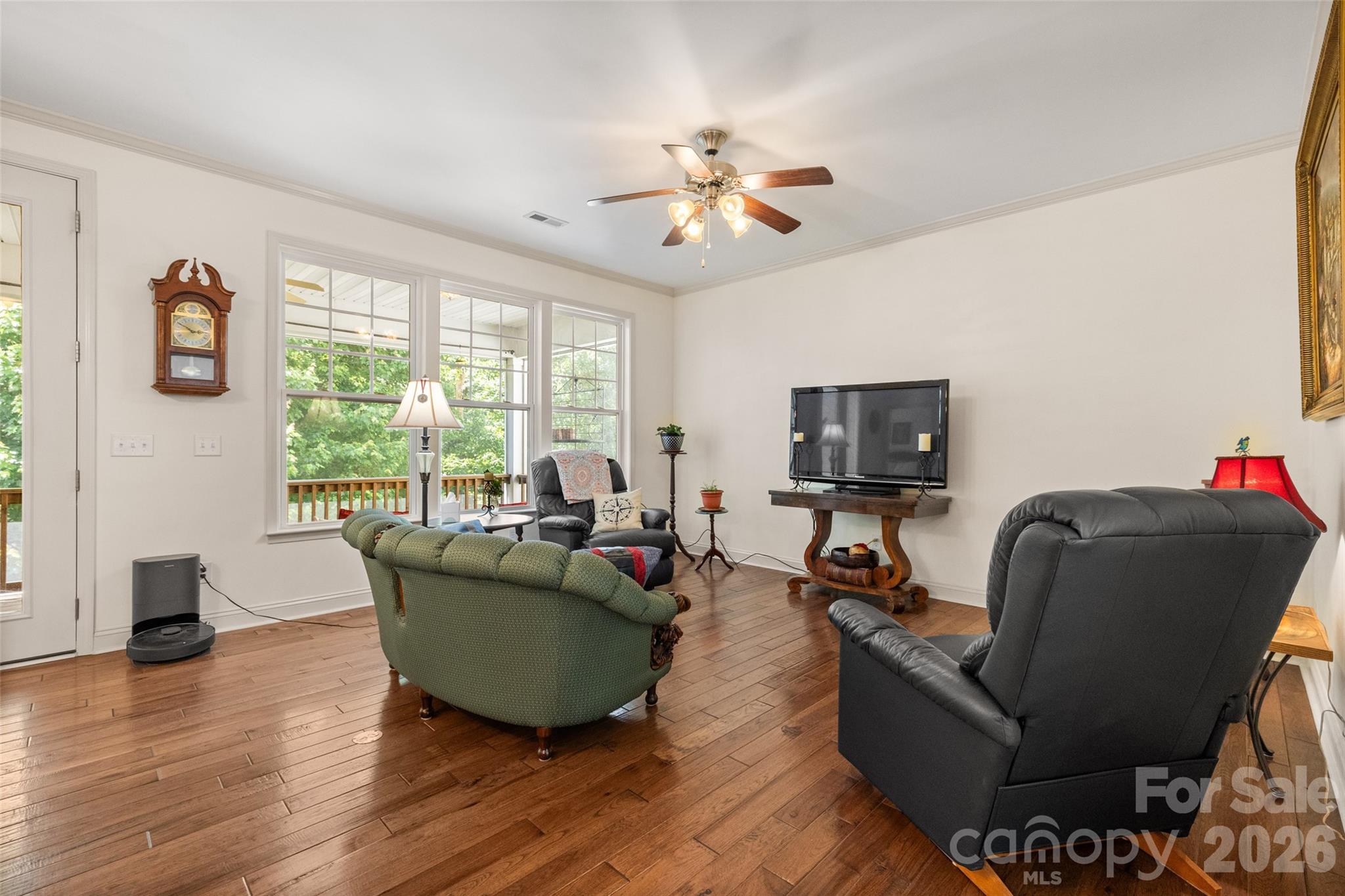 3124 Streamhaven Drive Property Photo 7