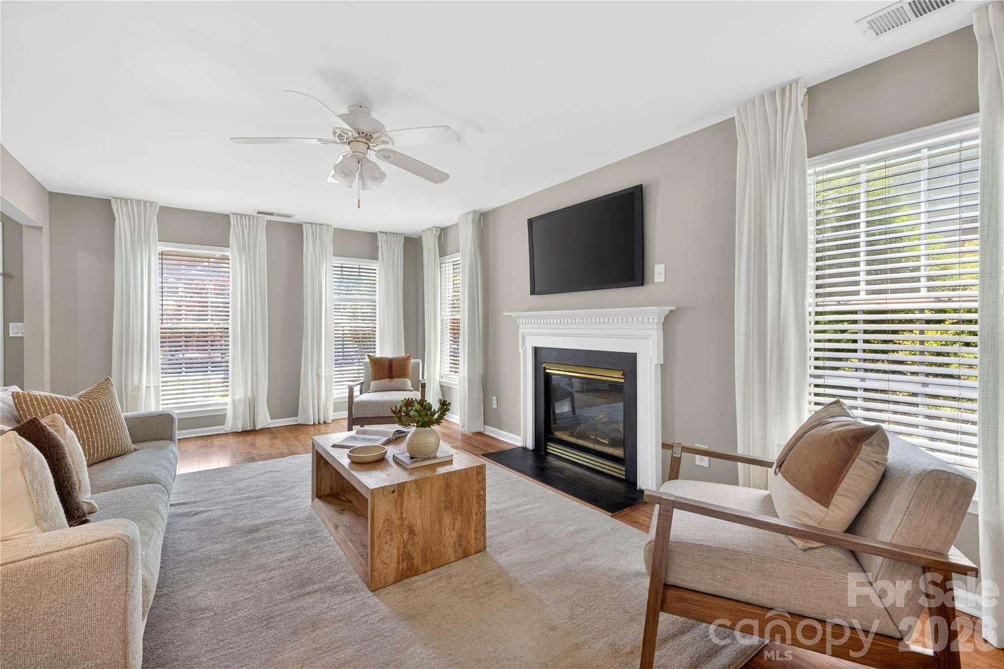 12624 Cardinal Woods Drive Property Photo 3