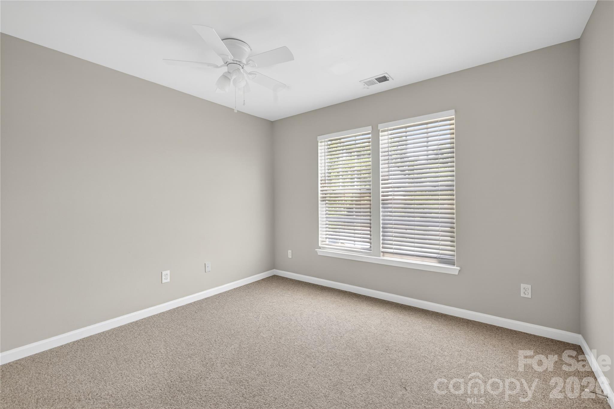 12624 Cardinal Woods Drive Property Photo 20