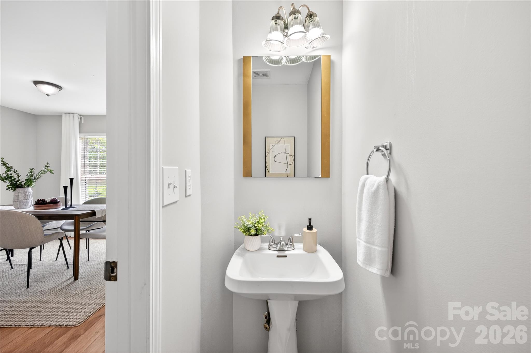 12624 Cardinal Woods Drive Property Photo 21