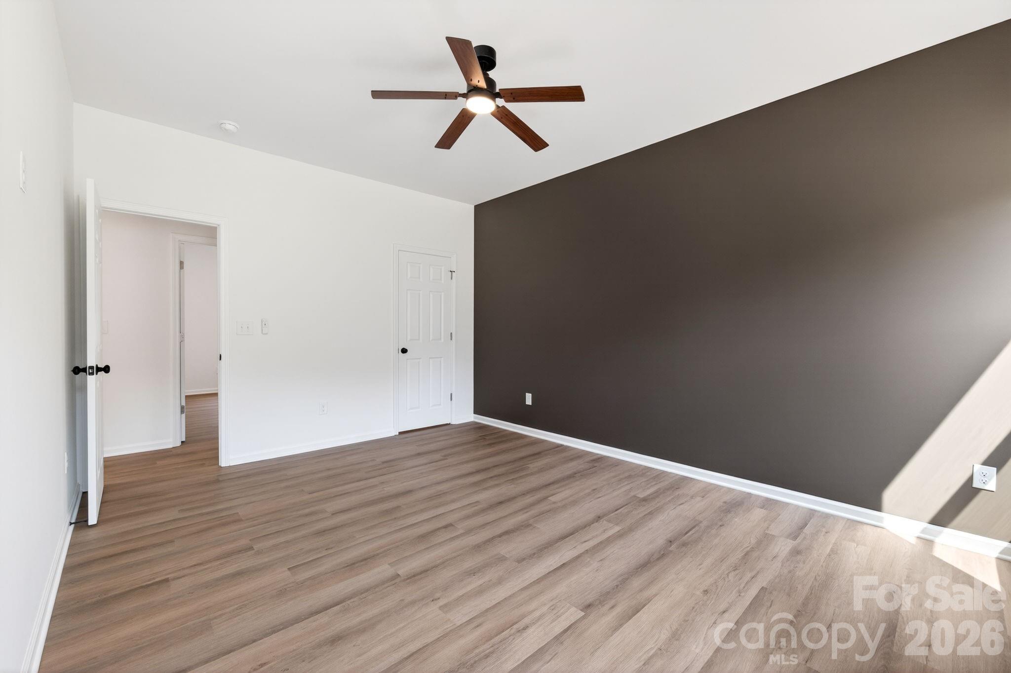 402 Pine Grove Avenue Property Photo 18