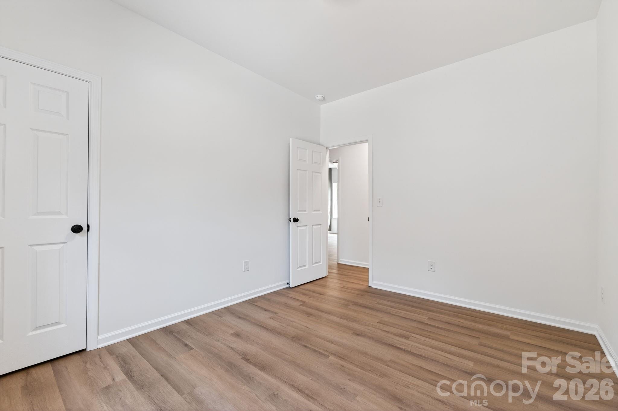 402 Pine Grove Avenue Property Photo 24