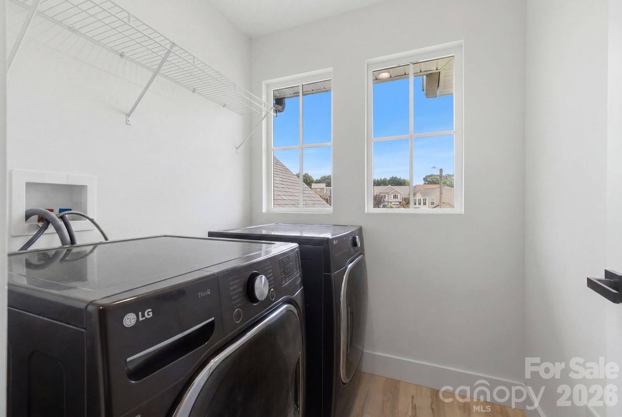 1906 Maius Drive Property Photo 19