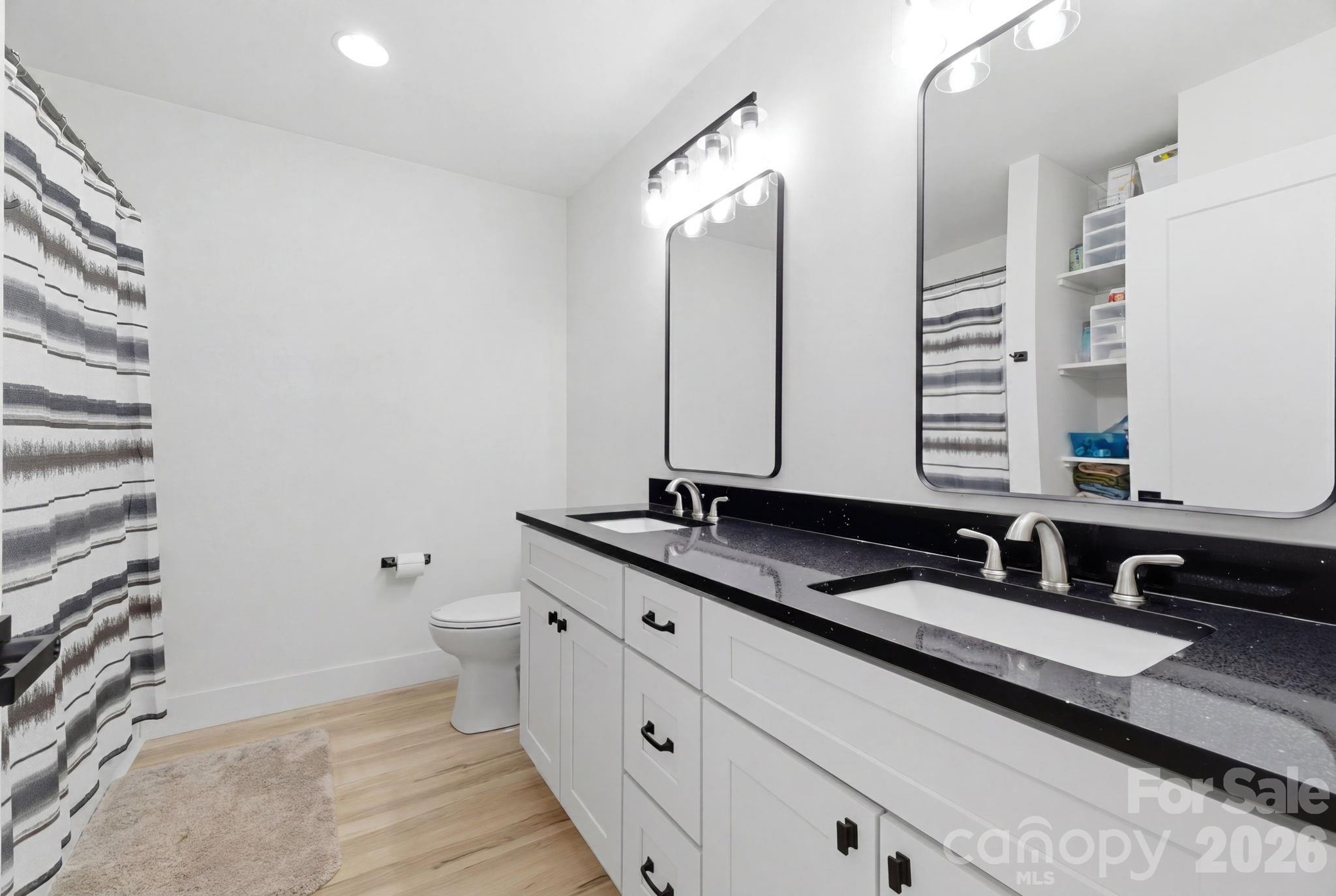 1906 Maius Drive Property Photo 22