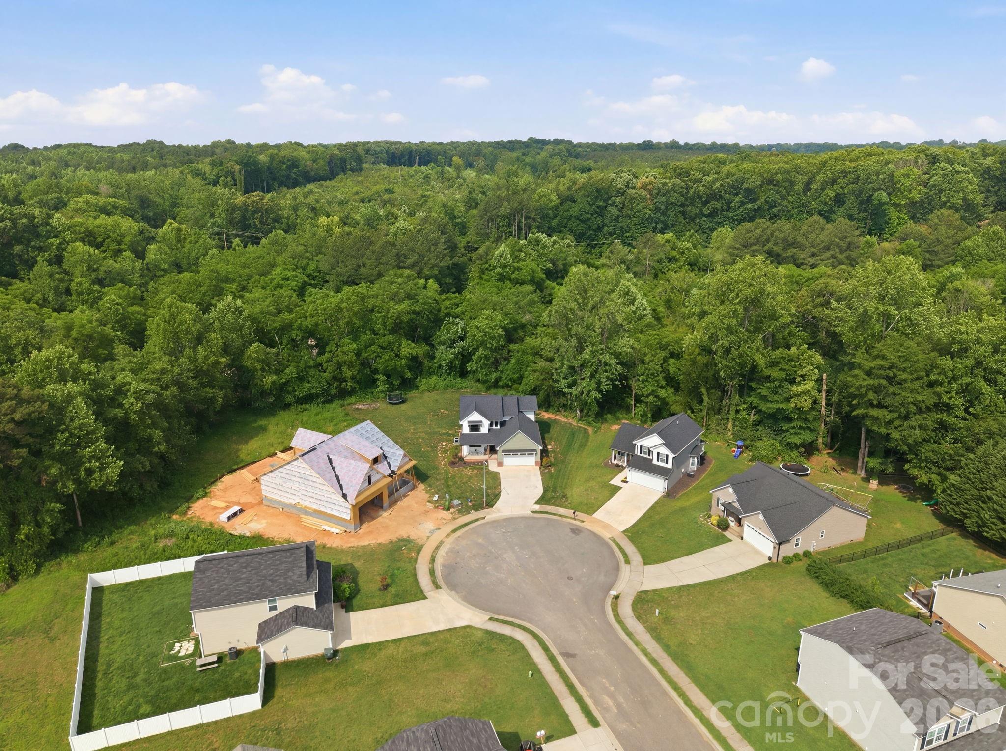 1906 Maius Drive Property Photo 35