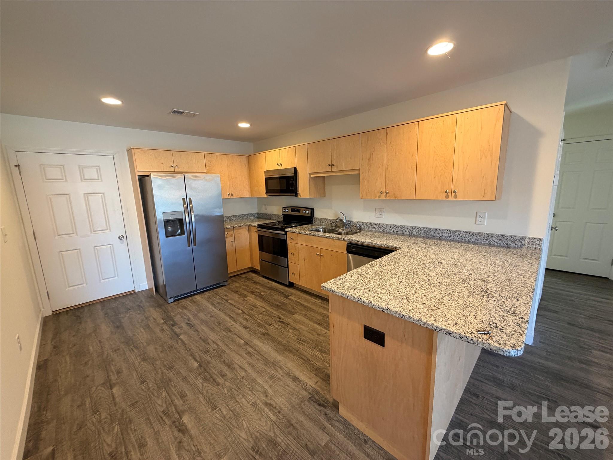 4013 Eugene Drive Property Photo 3