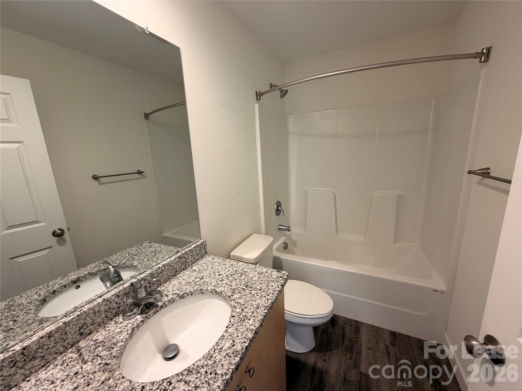 4013 Eugene Drive Property Photo 6