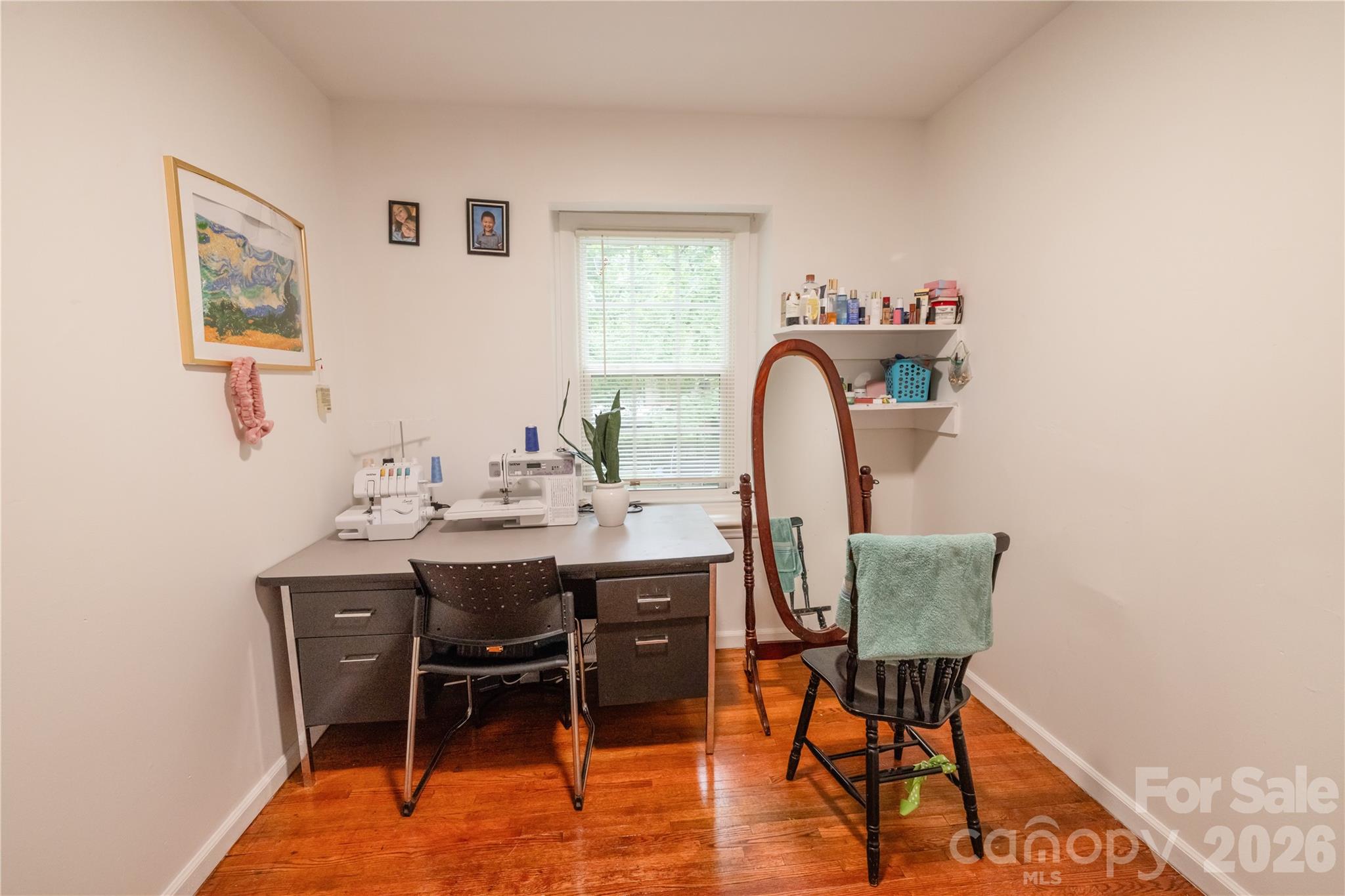 2545 Cedarwild Road Property Photo 10