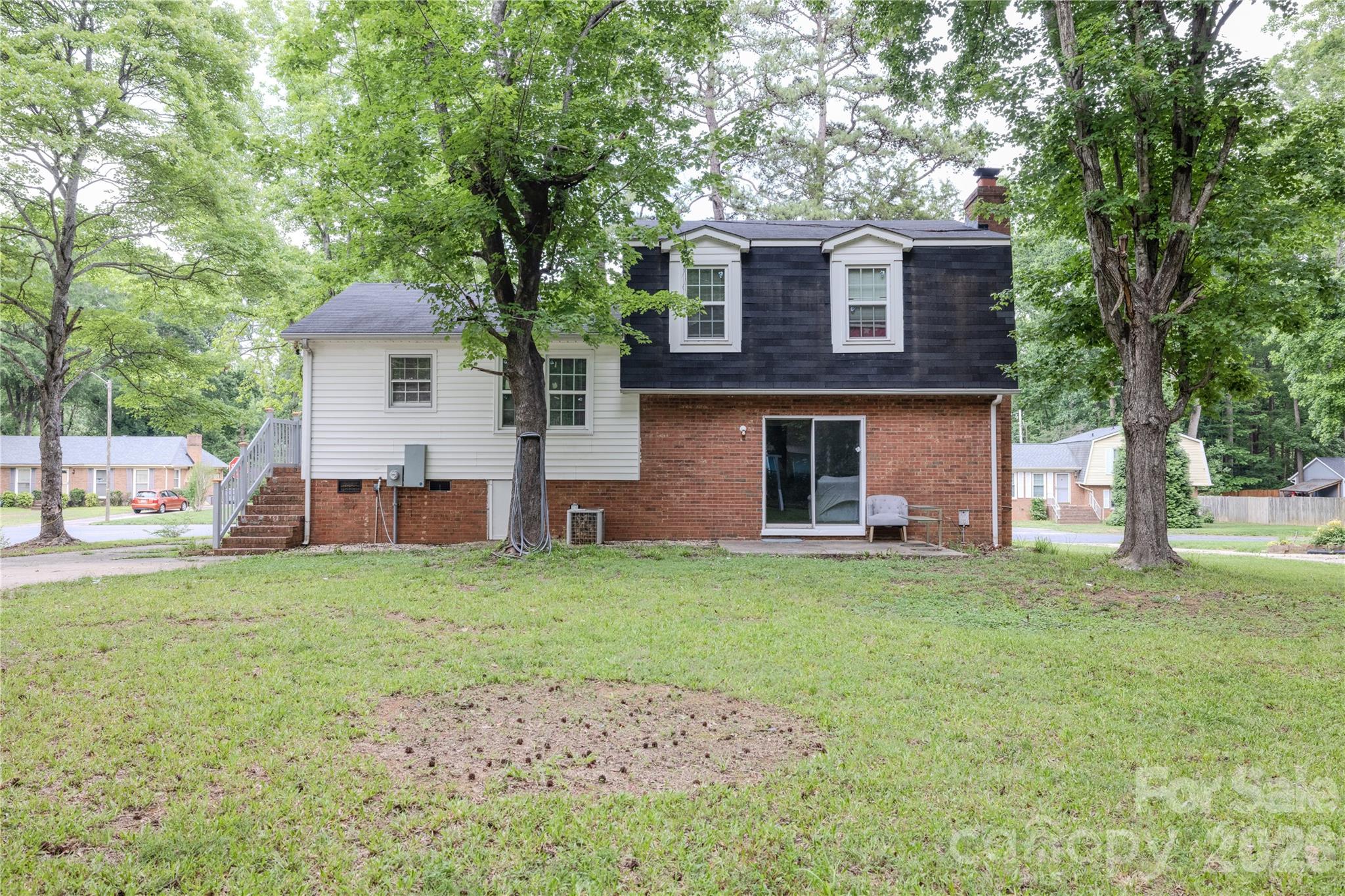2545 Cedarwild Road Property Photo 25