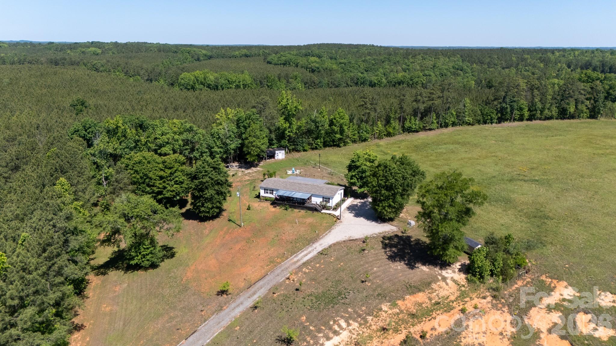 1283 Countryside Drive Property Photo 1