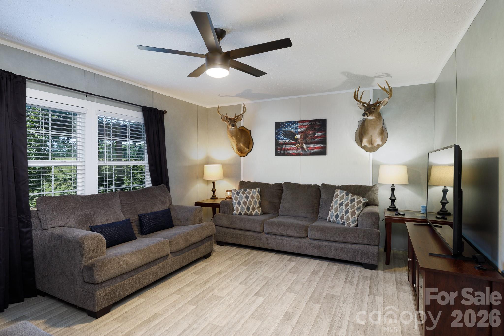 1283 Countryside Drive Property Photo 21