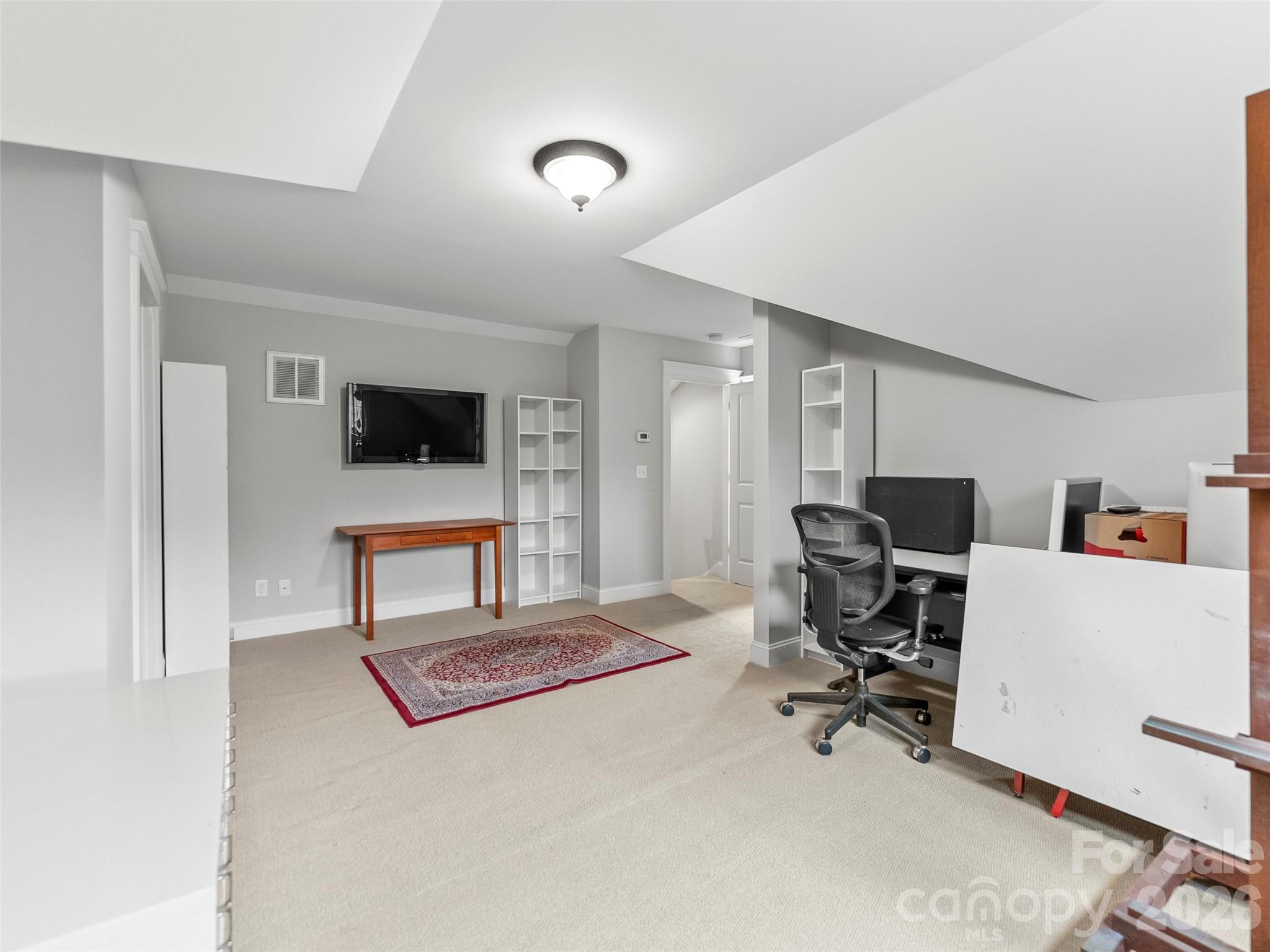 151 Monarch Road Property Photo 24
