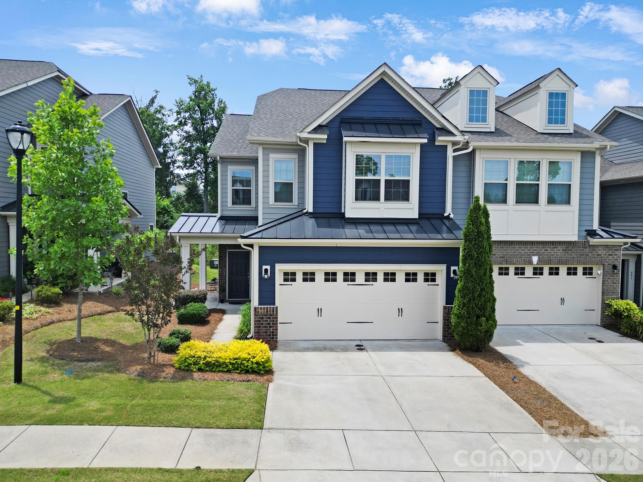 637 Amber Meadows Way Property Photo 1