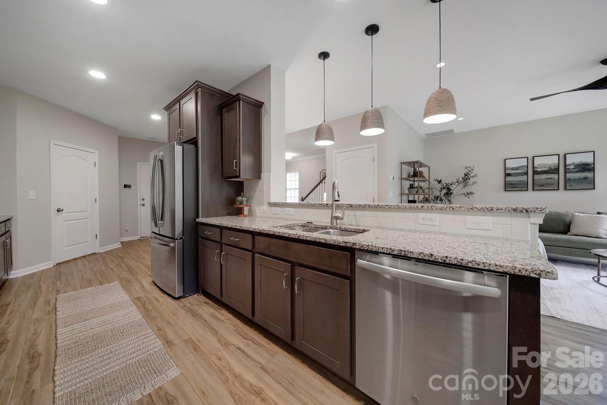637 Amber Meadows Way Property Photo 12