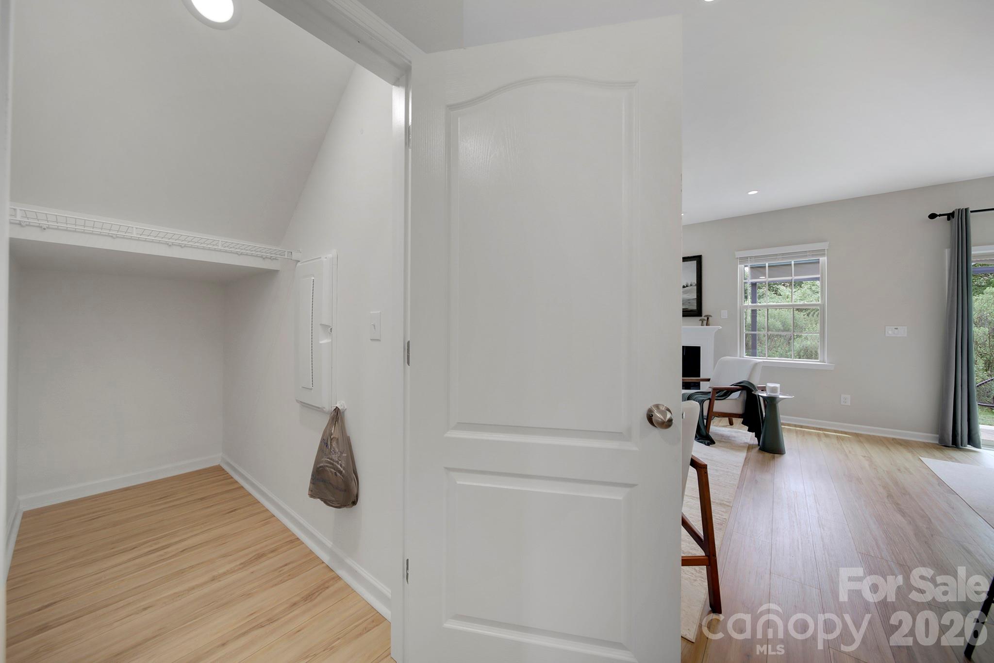 637 Amber Meadows Way Property Photo 16