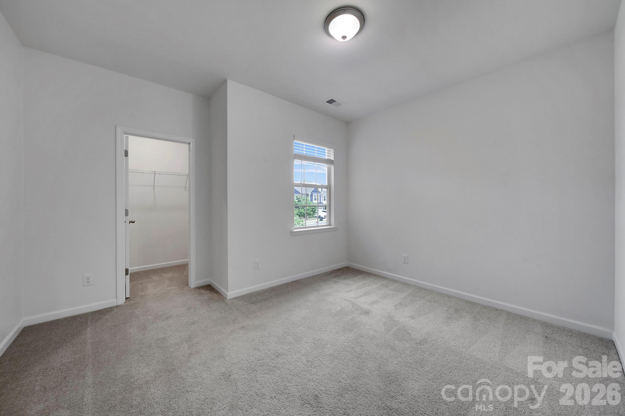 637 Amber Meadows Way Property Photo 27