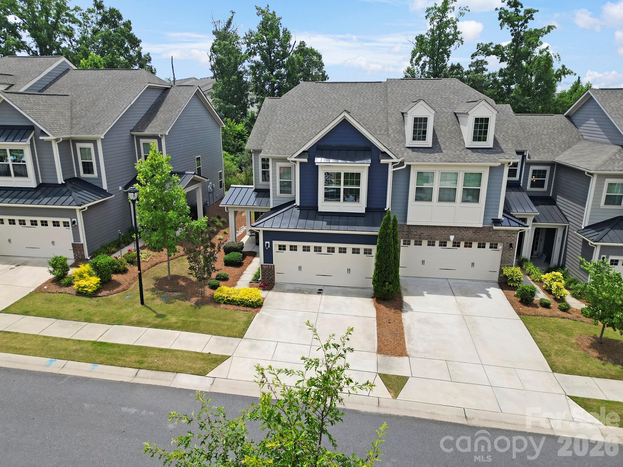 637 Amber Meadows Way Property Photo 42