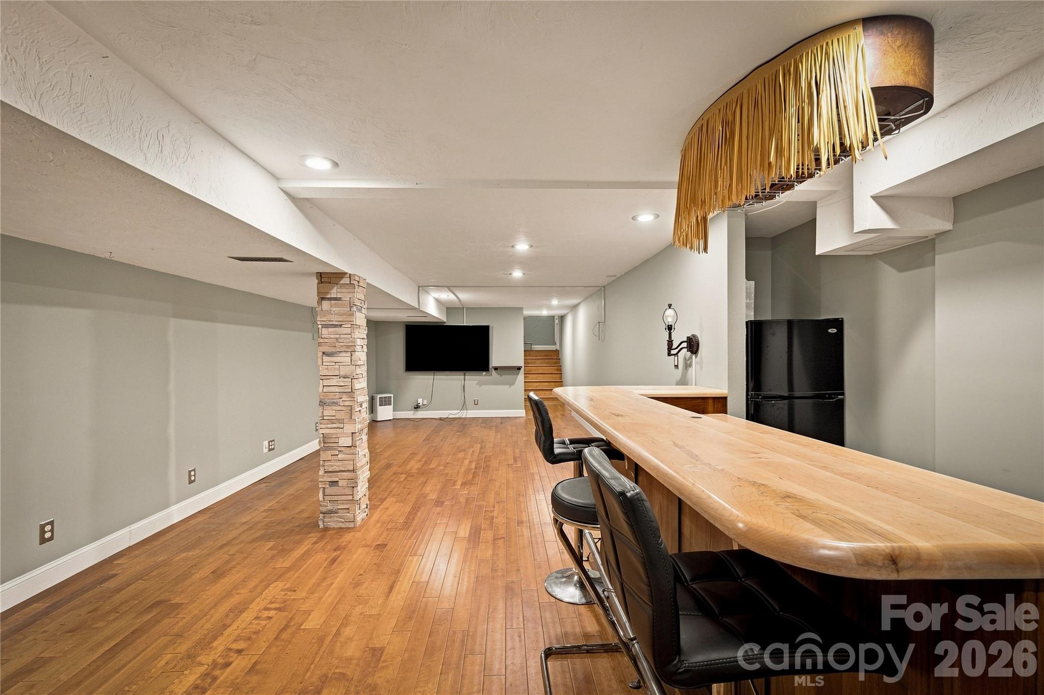 200 Falls Street Property Photo 13