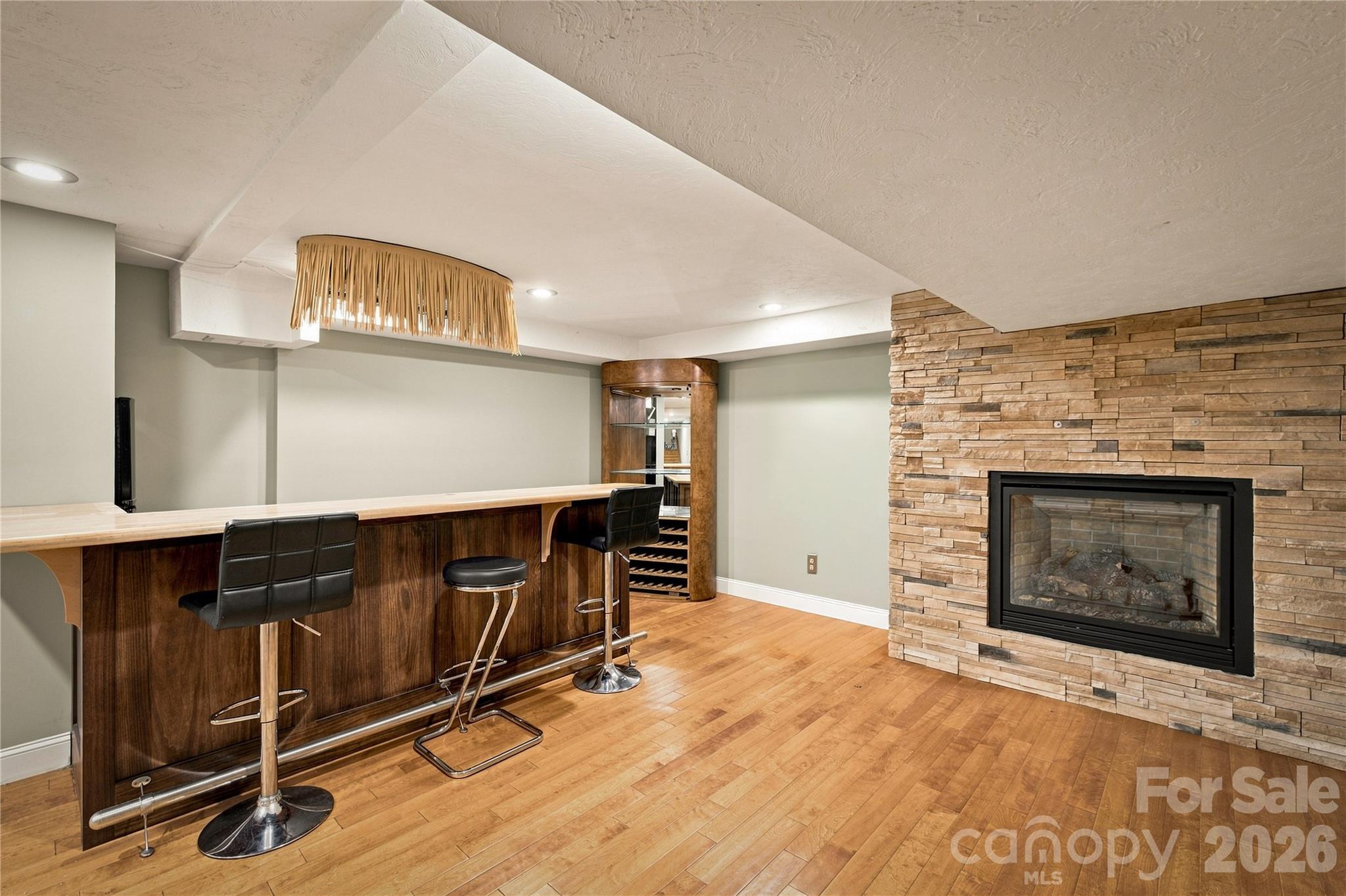 200 Falls Street Property Photo 15