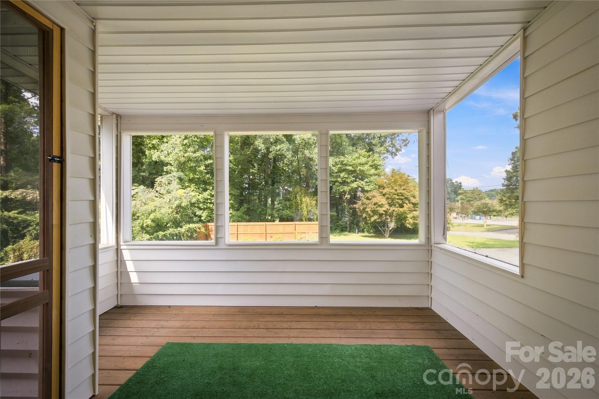 200 Falls Street Property Photo 20