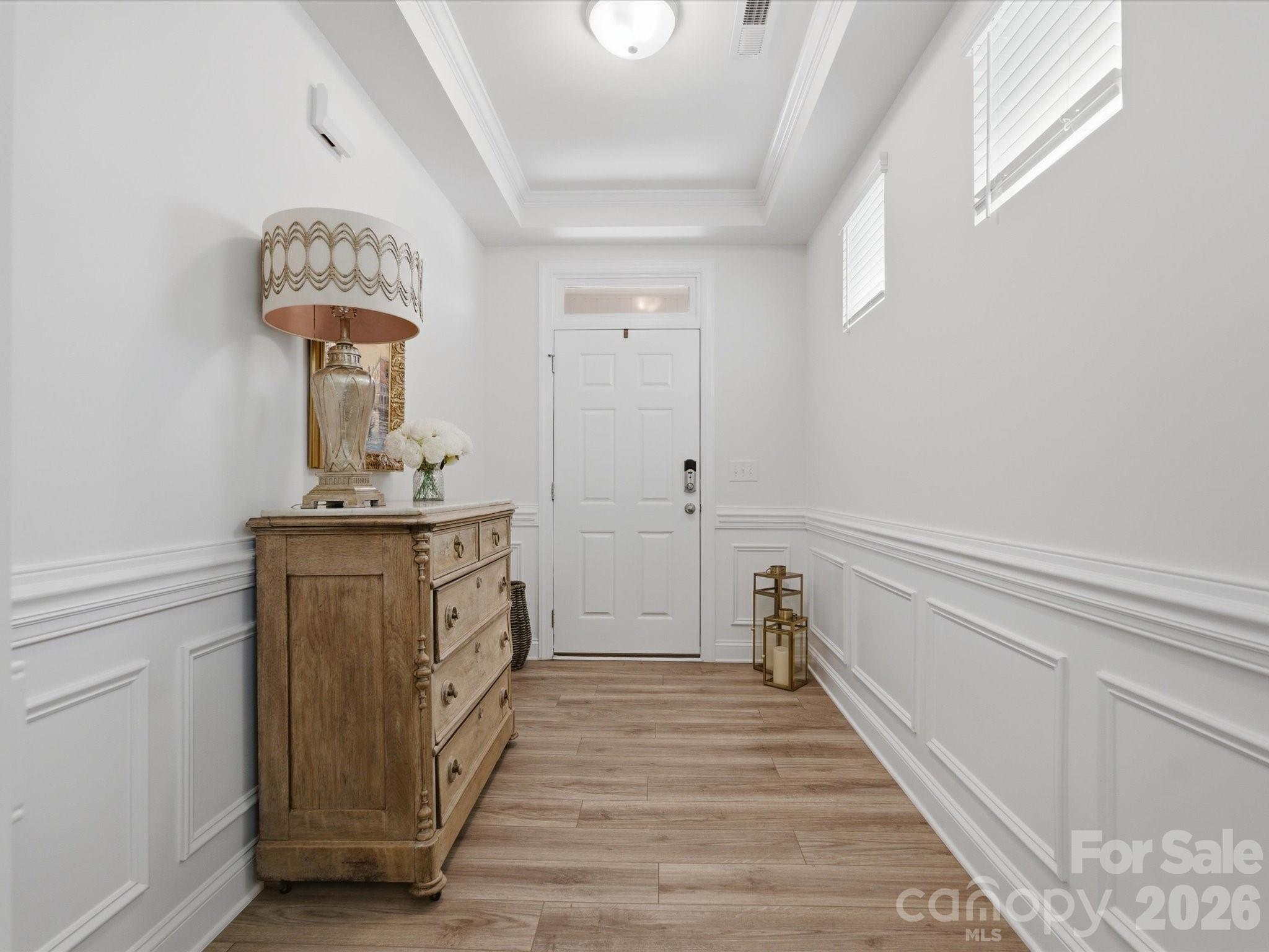 6024 Hampstead Pond Lane Property Photo 3