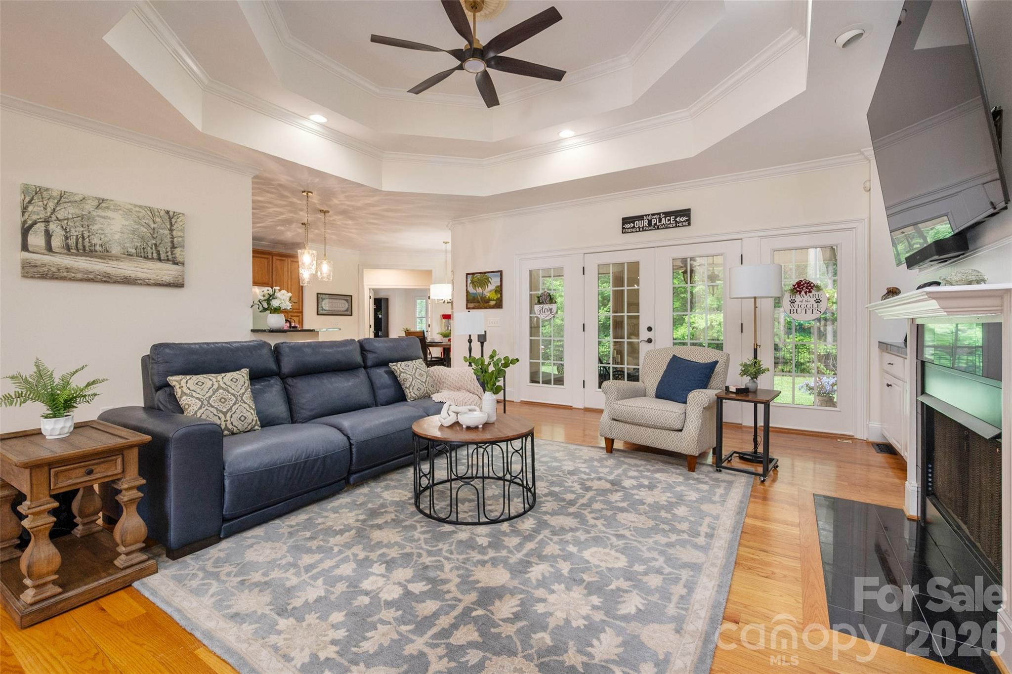 1385 Indigo Court Property Photo 8