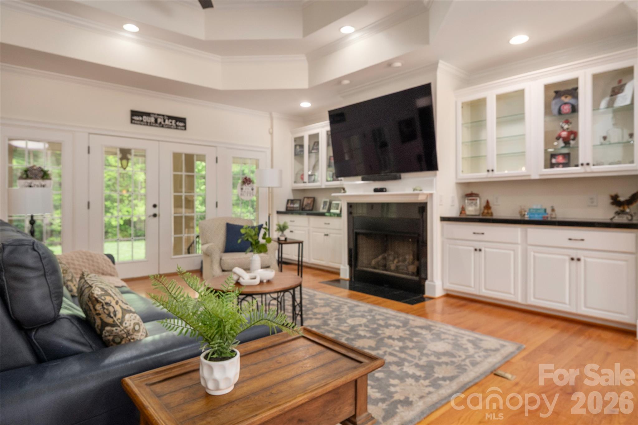 1385 Indigo Court Property Photo 10