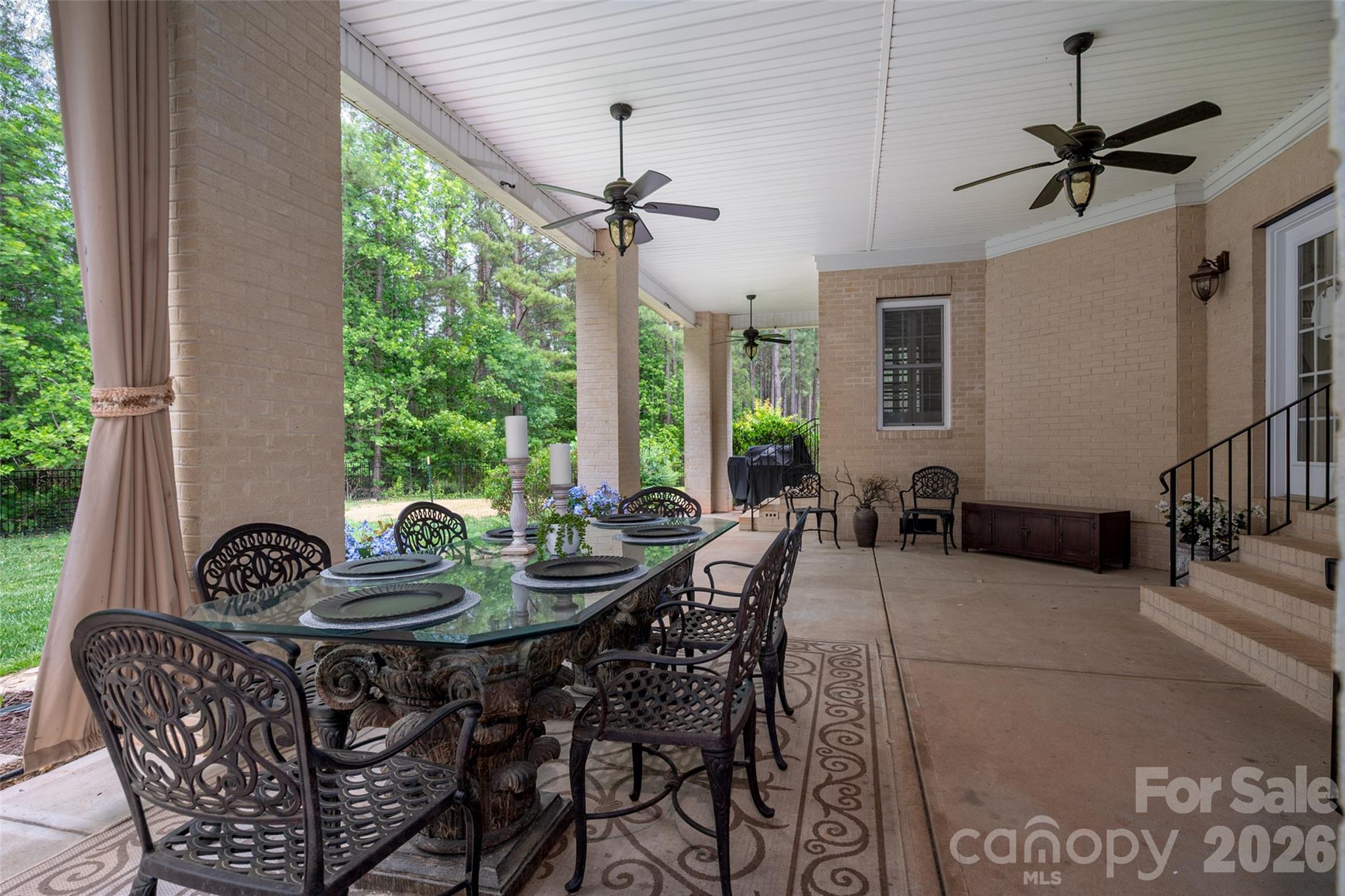 1385 Indigo Court Property Photo 34
