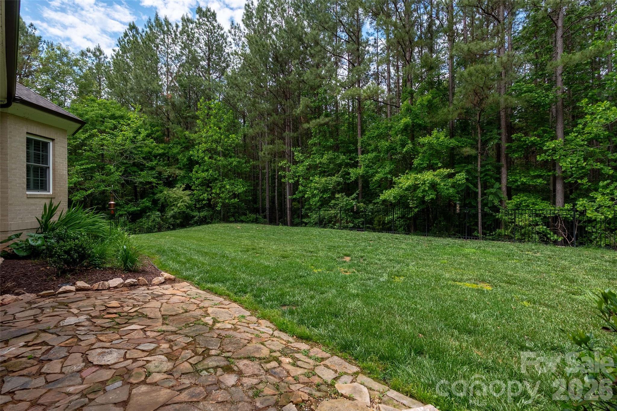 1385 Indigo Court Property Photo 37