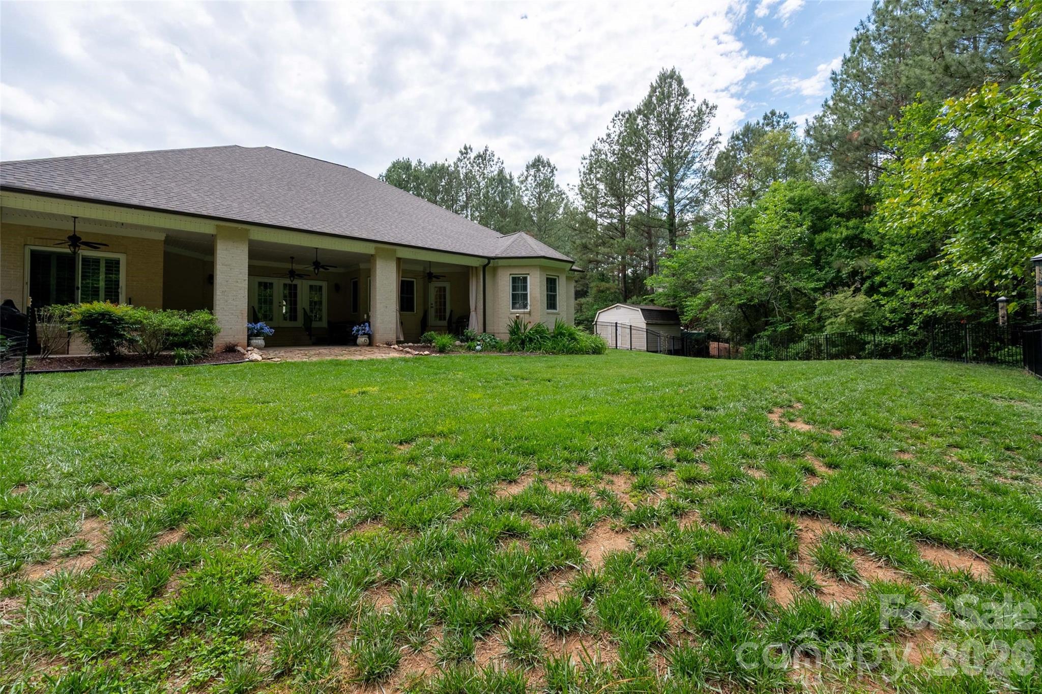 1385 Indigo Court Property Photo 38