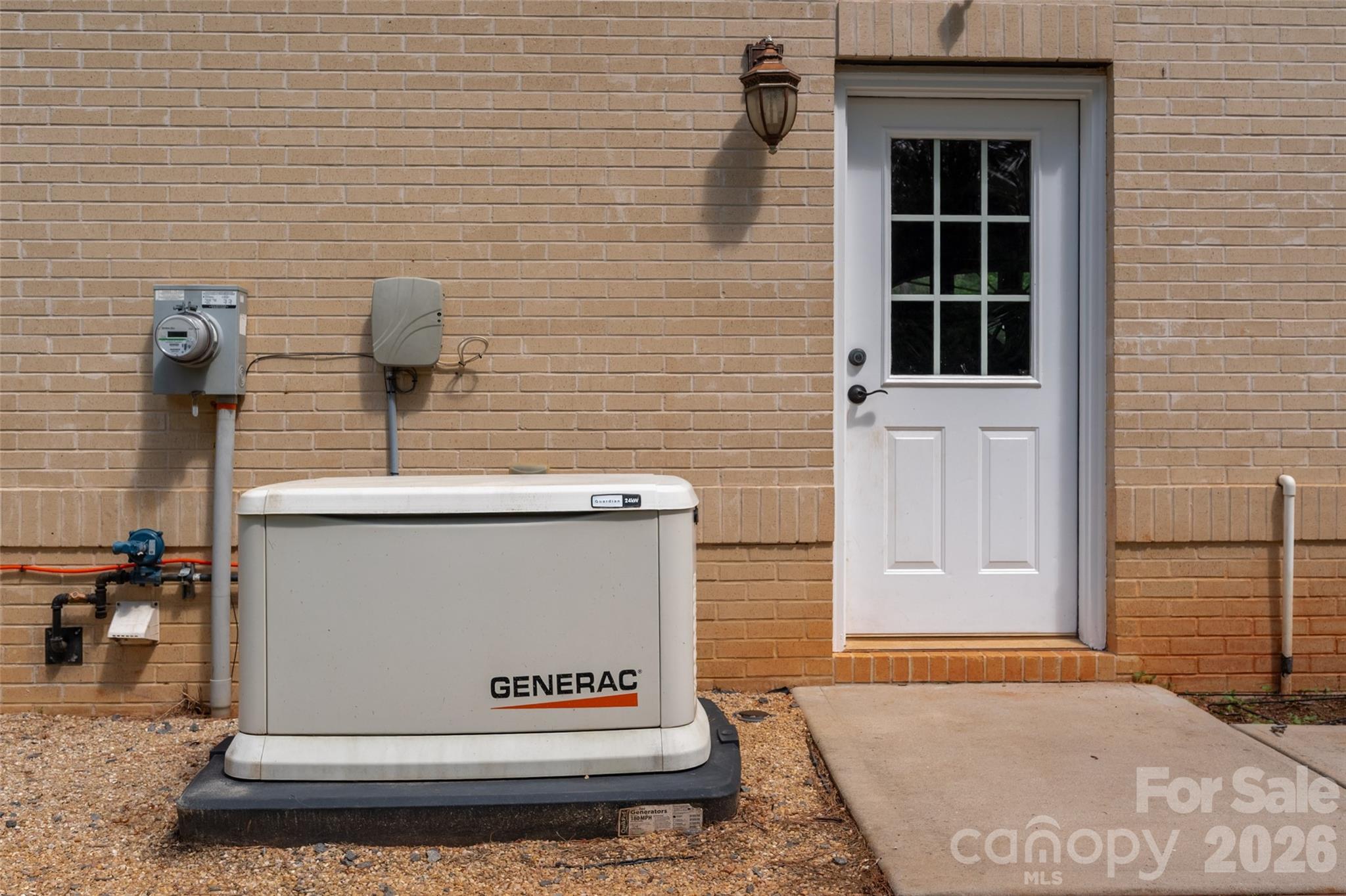 1385 Indigo Court Property Photo 43