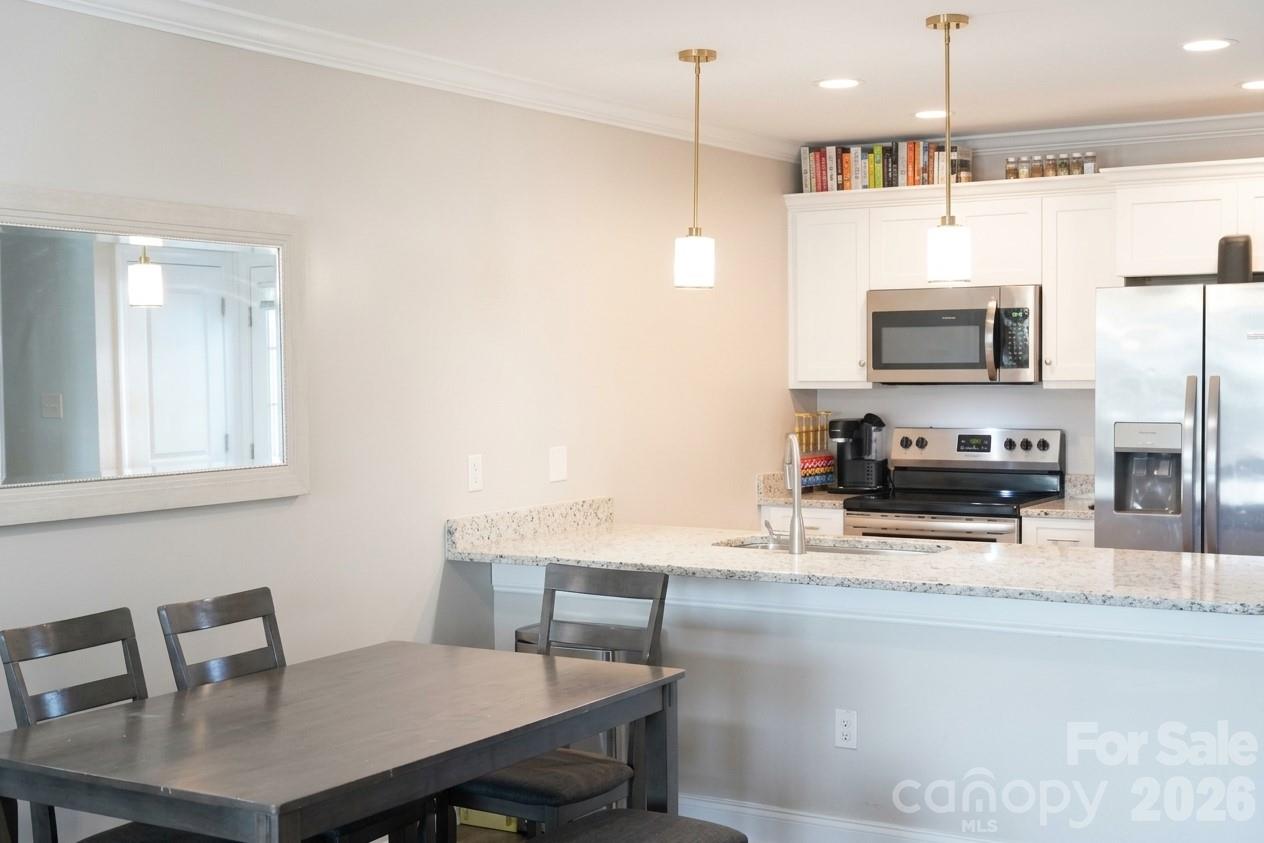 1629 Oak Leaf Drive Property Photo 7