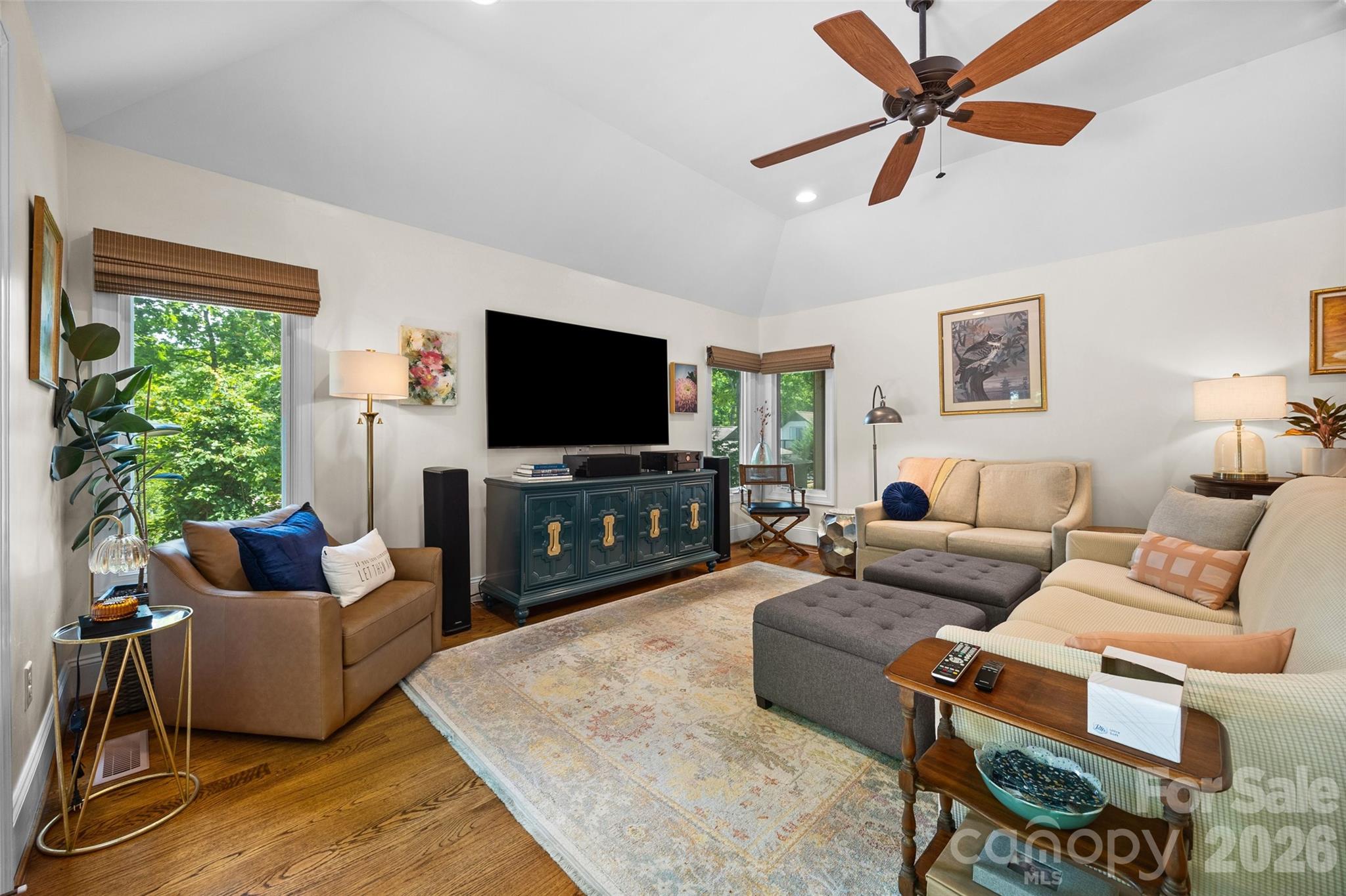 6 Honeysuckle Woods Property Photo 10