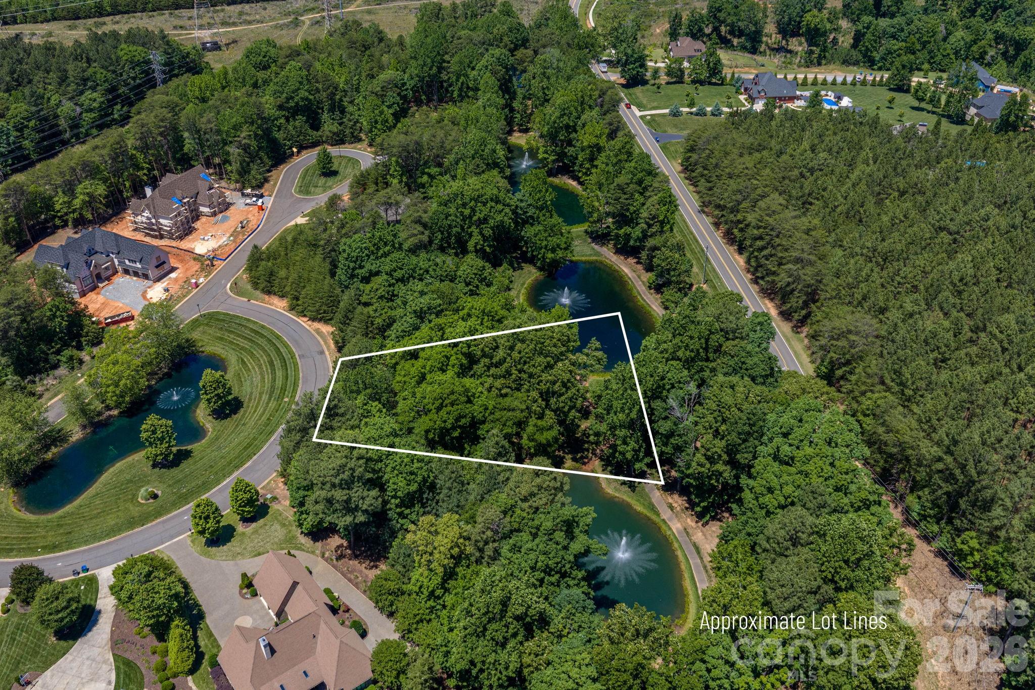 1116 Verdant Ridge Circle Property Photo 2