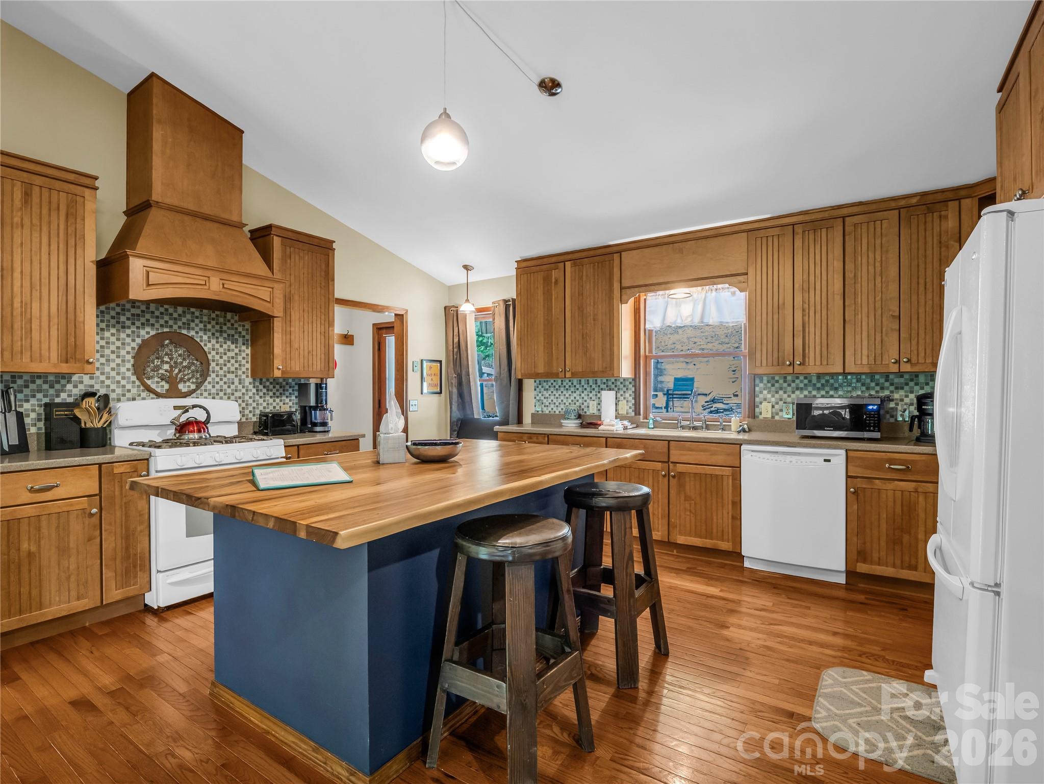 122 Raptor Court Property Photo 10